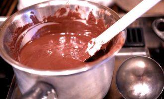 Как приготовить шоколадный торт в мультиварке
