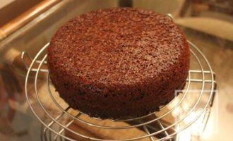 Как приготовить шоколадный торт в домашних условиях