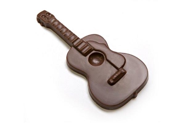 скрипка из шоколада